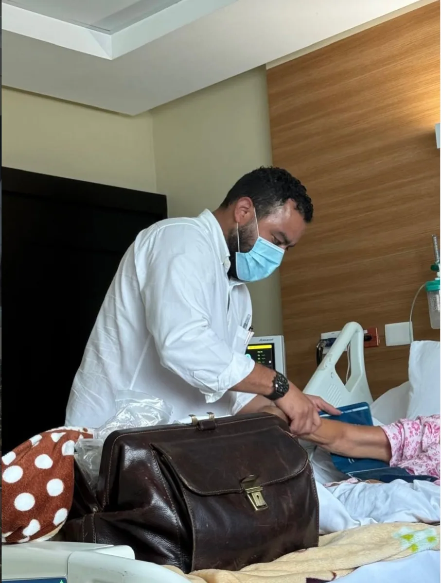 Atención médica especializada para personas mayores en República Dominicana